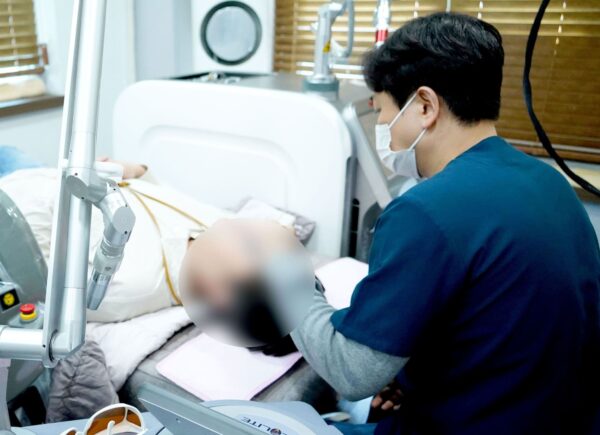 김포탈모약처방 상담하는월드베스트의원 최준원원장