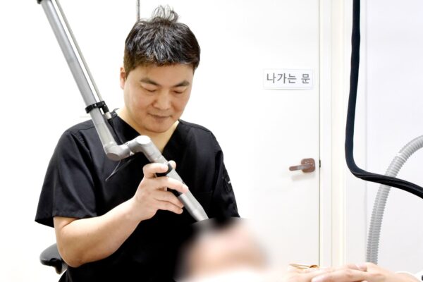 안양문신제거는 안양유앤미의원 정병훈원장
