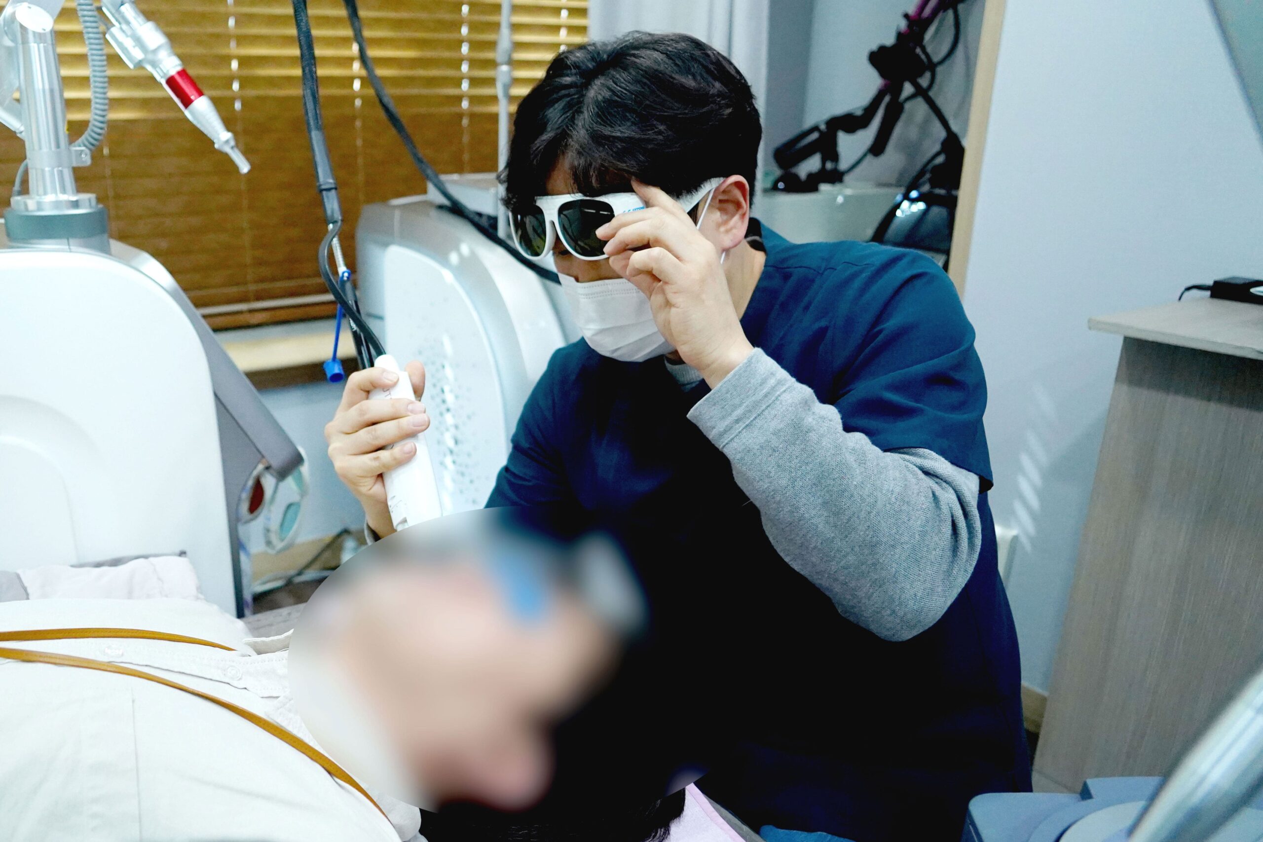 장기동피부과 월드베스트의원 최준원원장