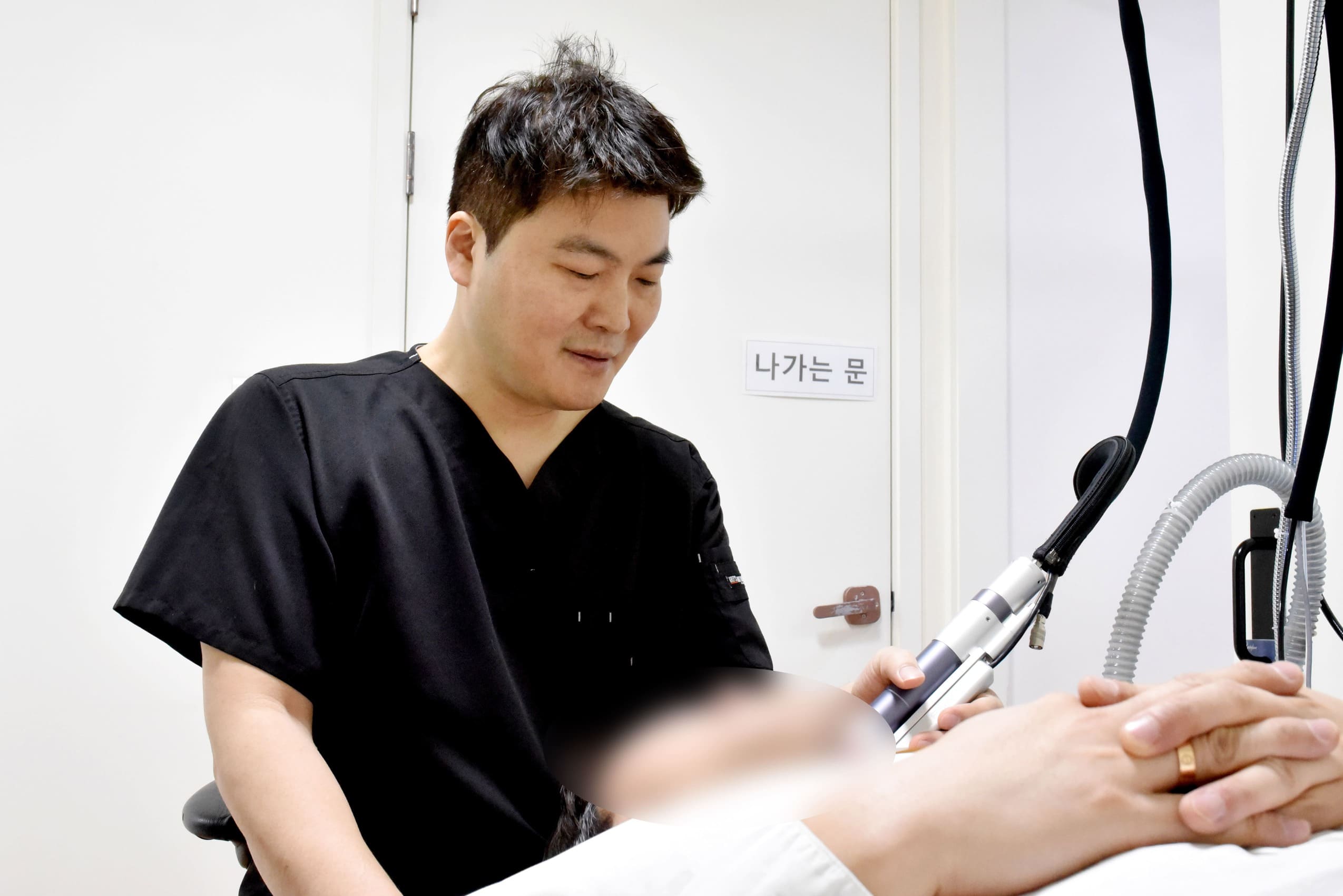 안양남자제모 시술하는 안양유앤미의원 정병훈원장